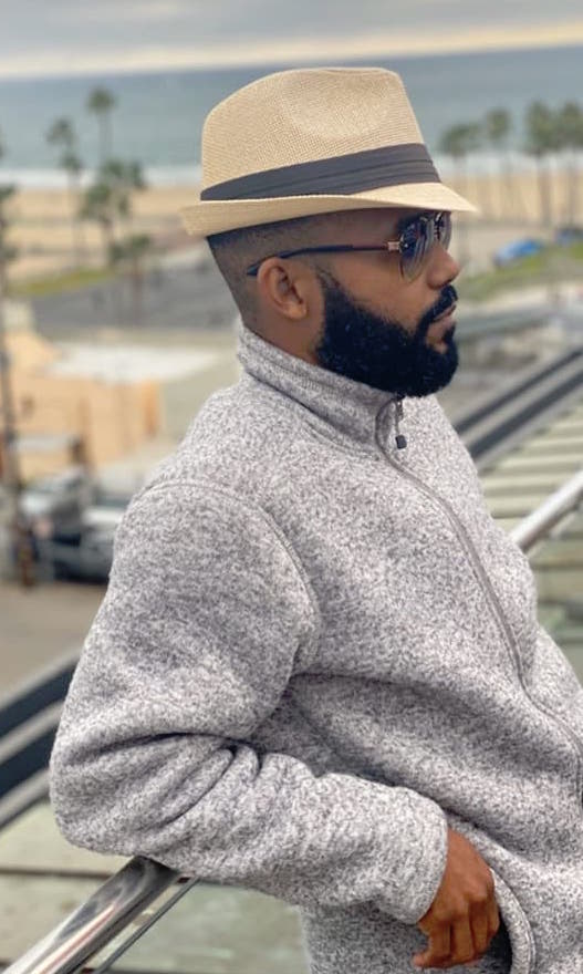 Red bottom & dope hats