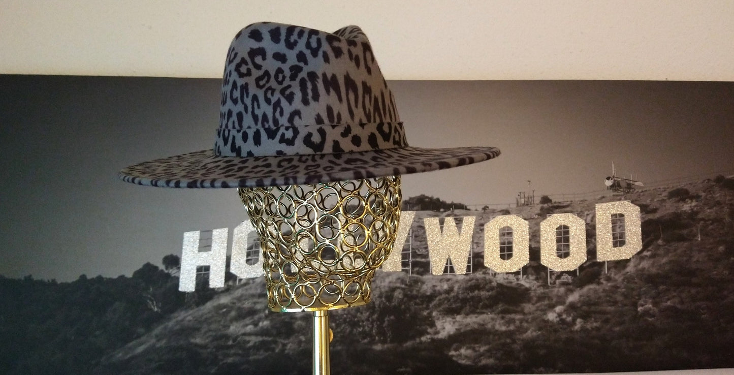 Red bottom & dope hats