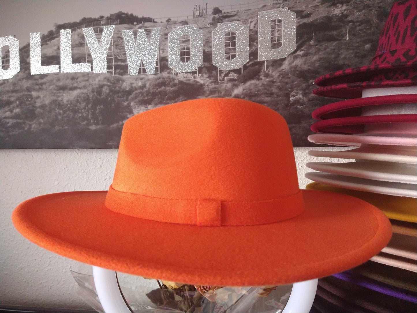 Red bottom & dope hats